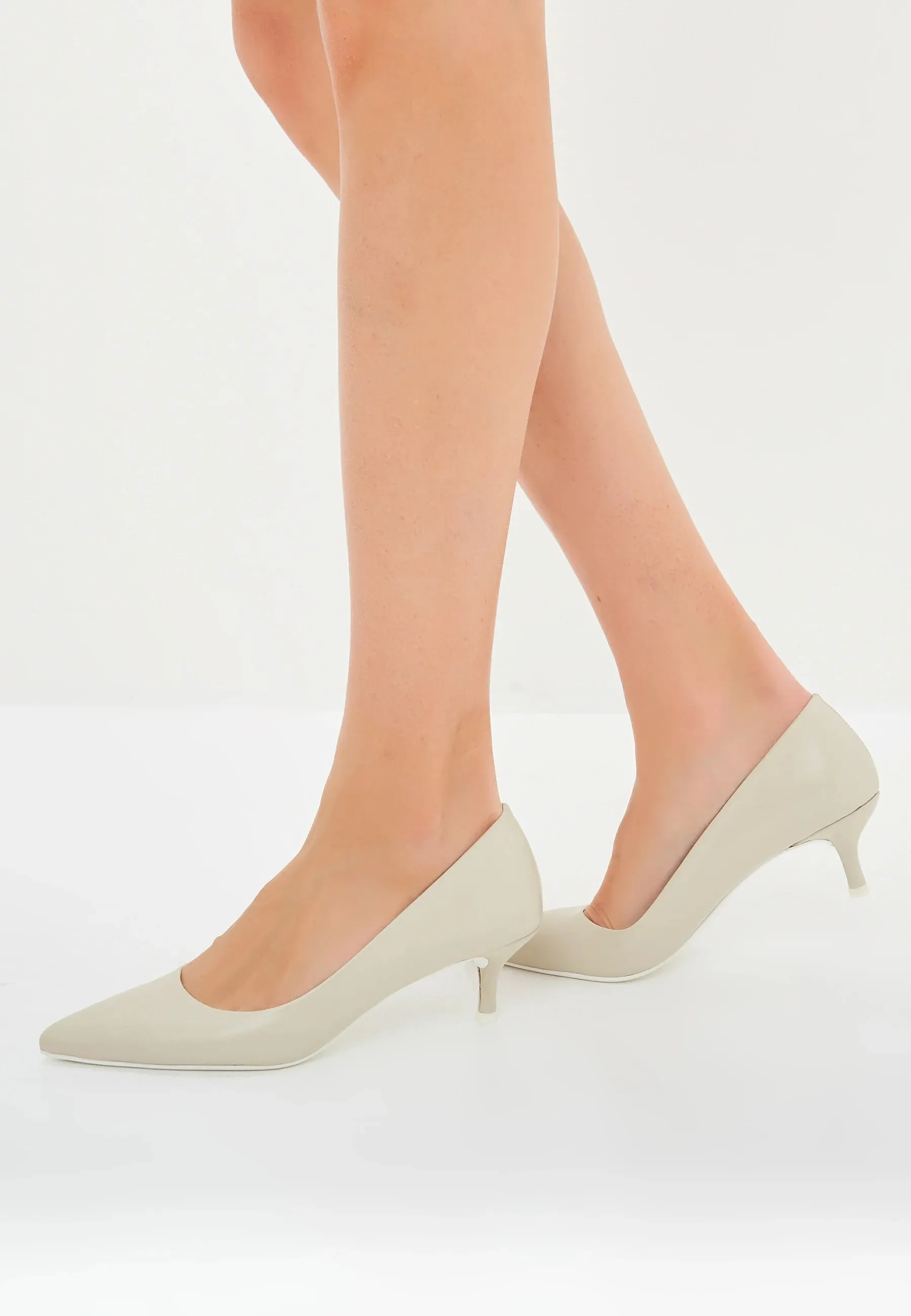 Elegant Luxe Pumps - Off White