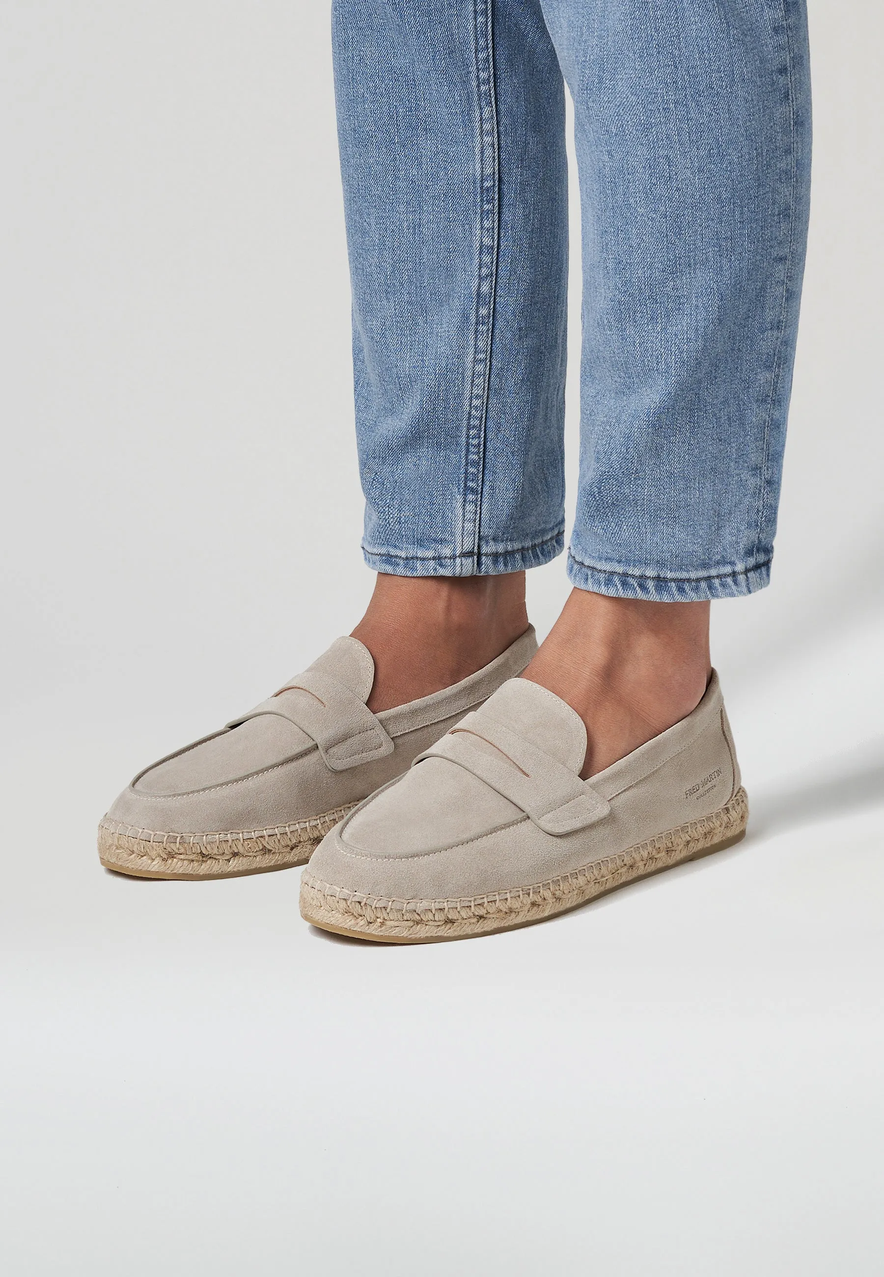 Loafers - Sand Suede